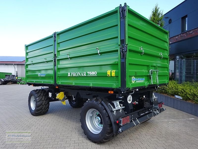 Kipper des Typs PRONAR Zweiachsdreiseitenkipper, T 680, 18 to, NEU, Neumaschine in Itterbeck (Bild 2)
