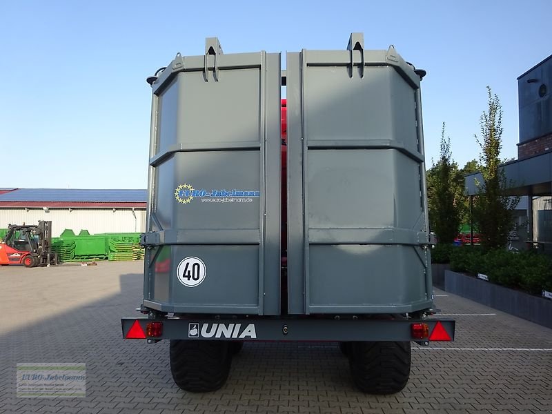 Dungstreuer des Typs Unia Unia Stalldungstreuer, Miststreuer, Tytan 13 TD, Tandem, Neumaschine in Itterbeck (Bild 4)