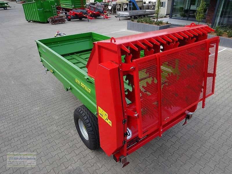 Dungstreuer des Typs PRONAR Stalldungstreuer, Miststreuer, N 161, 8,2 to, NEU, Neumaschine in Itterbeck (Bild 3)