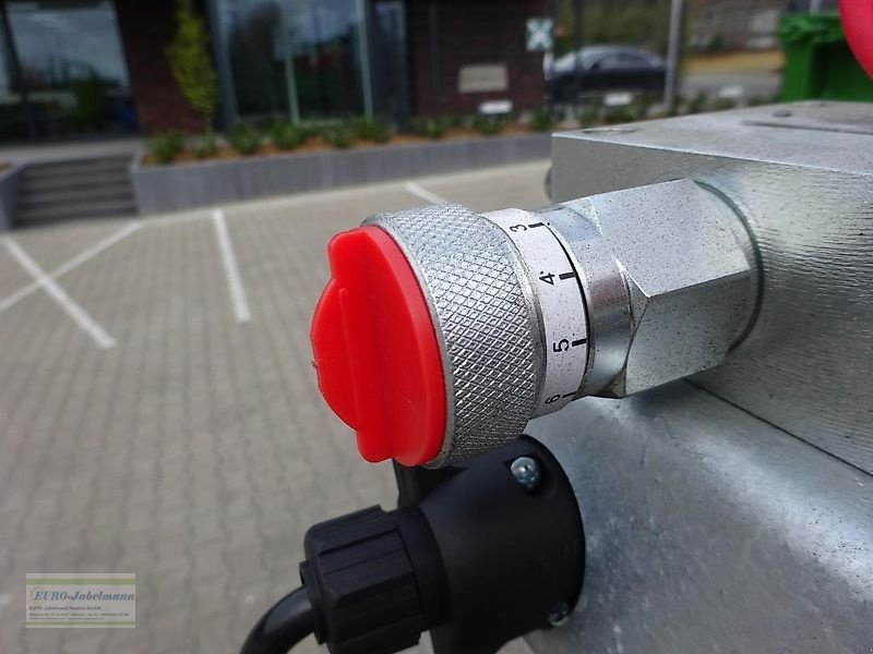 Dungstreuer des Typs PRONAR Stalldungstreuer, Miststreuer, N 161, 8,2 to, NEU, Neumaschine in Itterbeck (Bild 25)