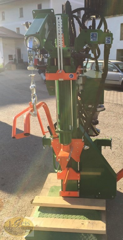 Holzspalter des Typs Posch Hydro Combi 22, Neumaschine in Röhrnbach (Bild 7)