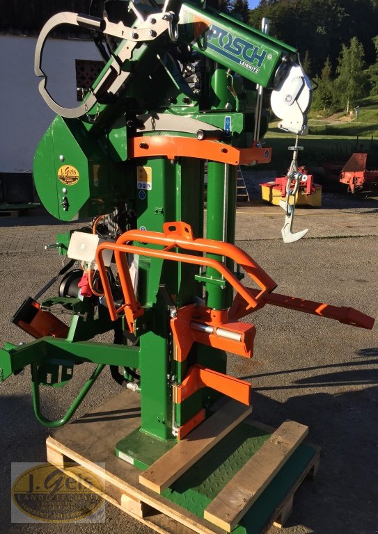 Holzspalter des Typs Posch Hydro Combi 22, Neumaschine in Röhrnbach (Bild 1)