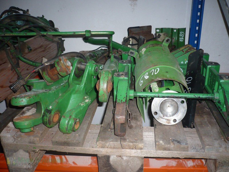 Traktor des Typs John Deere Neu & Gebrauchtteile, Gebrauchtmaschine in Pocking (Bild 11)