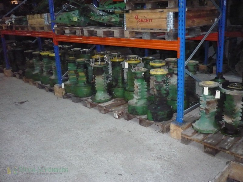 Traktor des Typs John Deere Neu & Gebrauchtteile, Gebrauchtmaschine in Pocking (Bild 5)