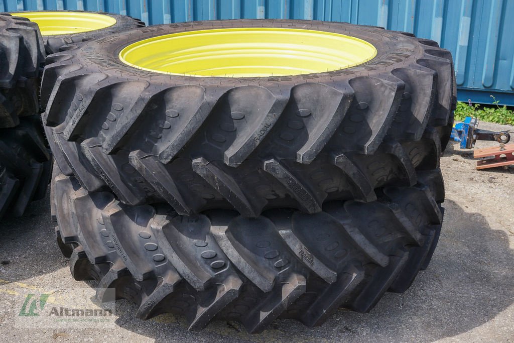 Rad des Typs BKT 480/80 R46 BKT RT855 10Loch Fixfelge, Neumaschine in Lanzenkirchen (Bild 1)