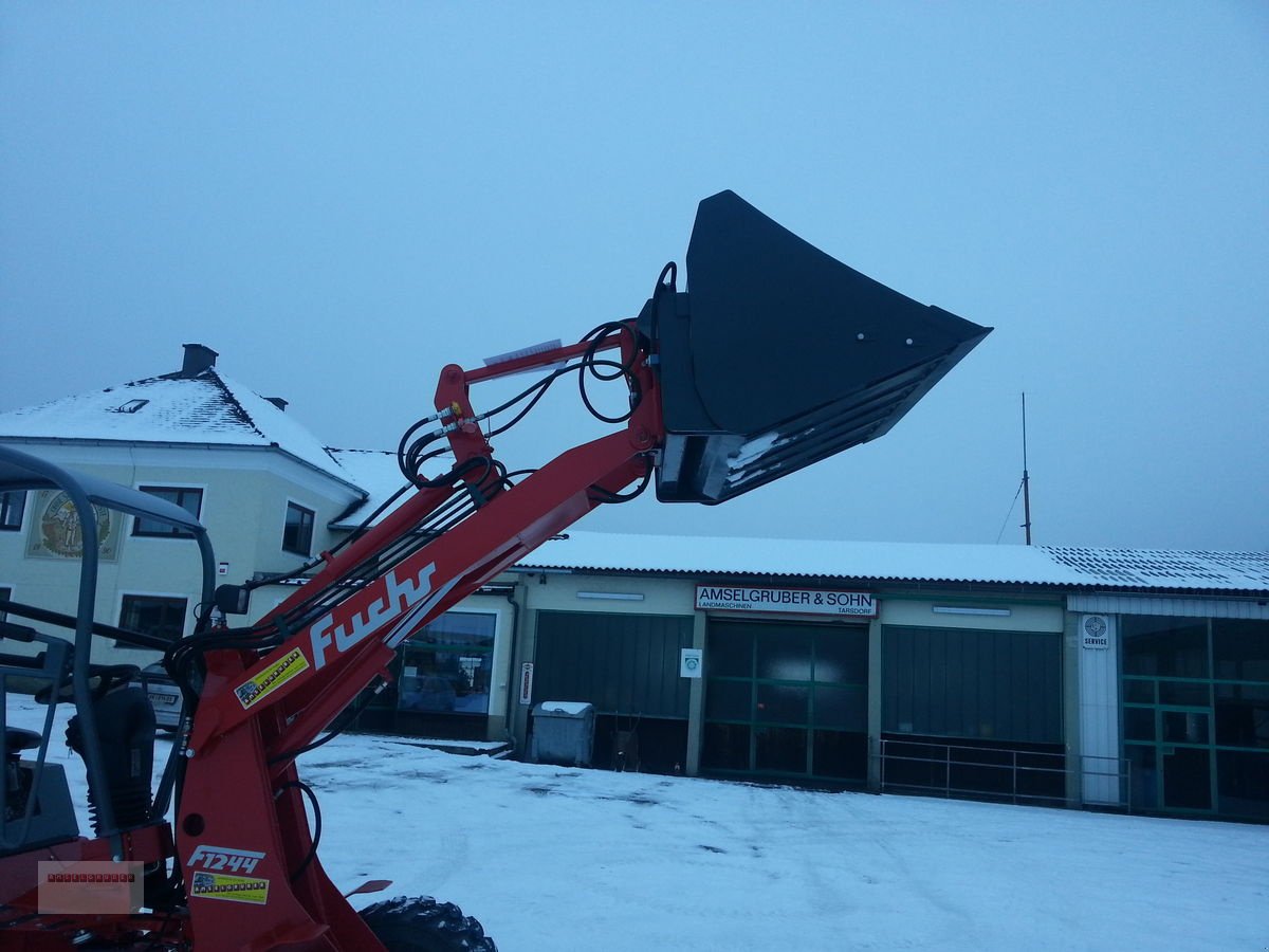 Frontladerzubehör des Typs Dominator Hochkippschaufel 1,2-2,4m für Hoftrac & FL, Gebrauchtmaschine in Tarsdorf (Bild 5)