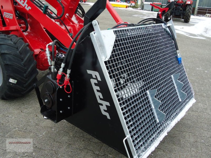 Frontladerzubehör des Typs Dominator Betonmischerschaufel BMS 1300, Neumaschine in Tarsdorf (Bild 1)