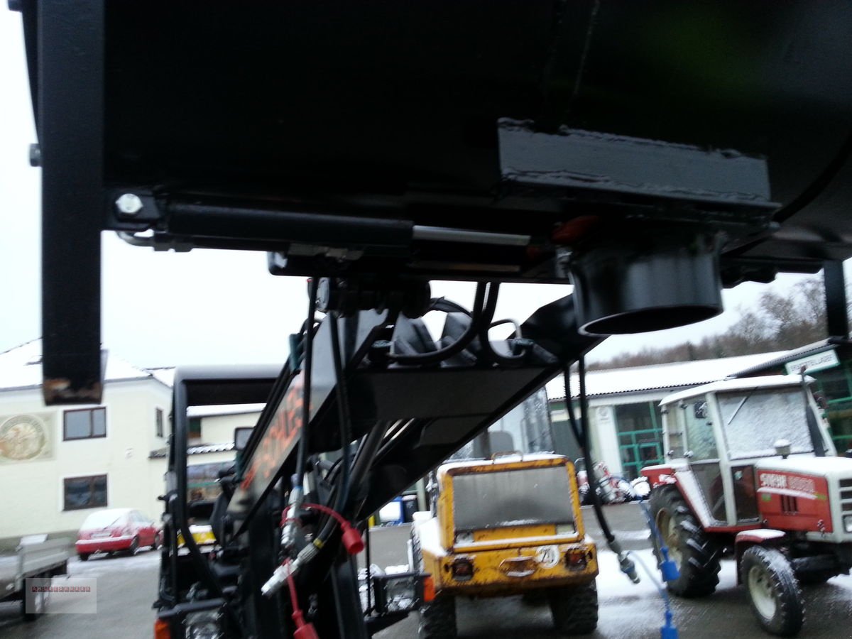 Frontladerzubehör des Typs Dominator Betonmischerschaufel BMS 1300, Neumaschine in Tarsdorf (Bild 4)