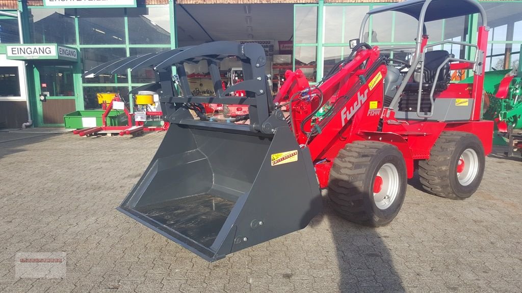 Hoflader des Typs Fuchs Hochkippschaufel mit Krokodilgebiss für Hoflader, Neumaschine in Tarsdorf (Bild 3)