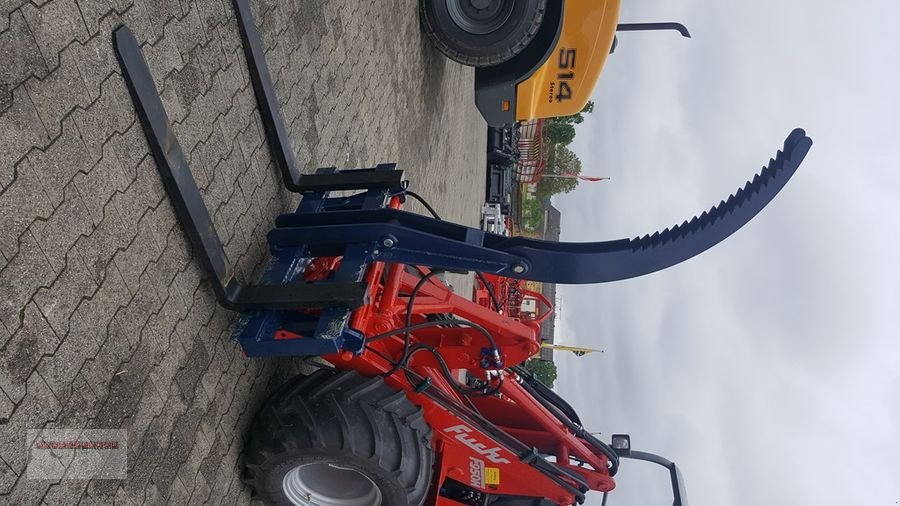 Hoflader des Typs Fuchs Holzgreifer Palettengabel mit Niederhalter hydrl, Gebrauchtmaschine in Tarsdorf (Bild 8)