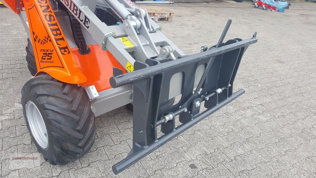 Hoflader des Typs Cast Group Euro Adapter für Pixy, Avant, Multione, Gebrauchtmaschine in Tarsdorf (Bild 1)