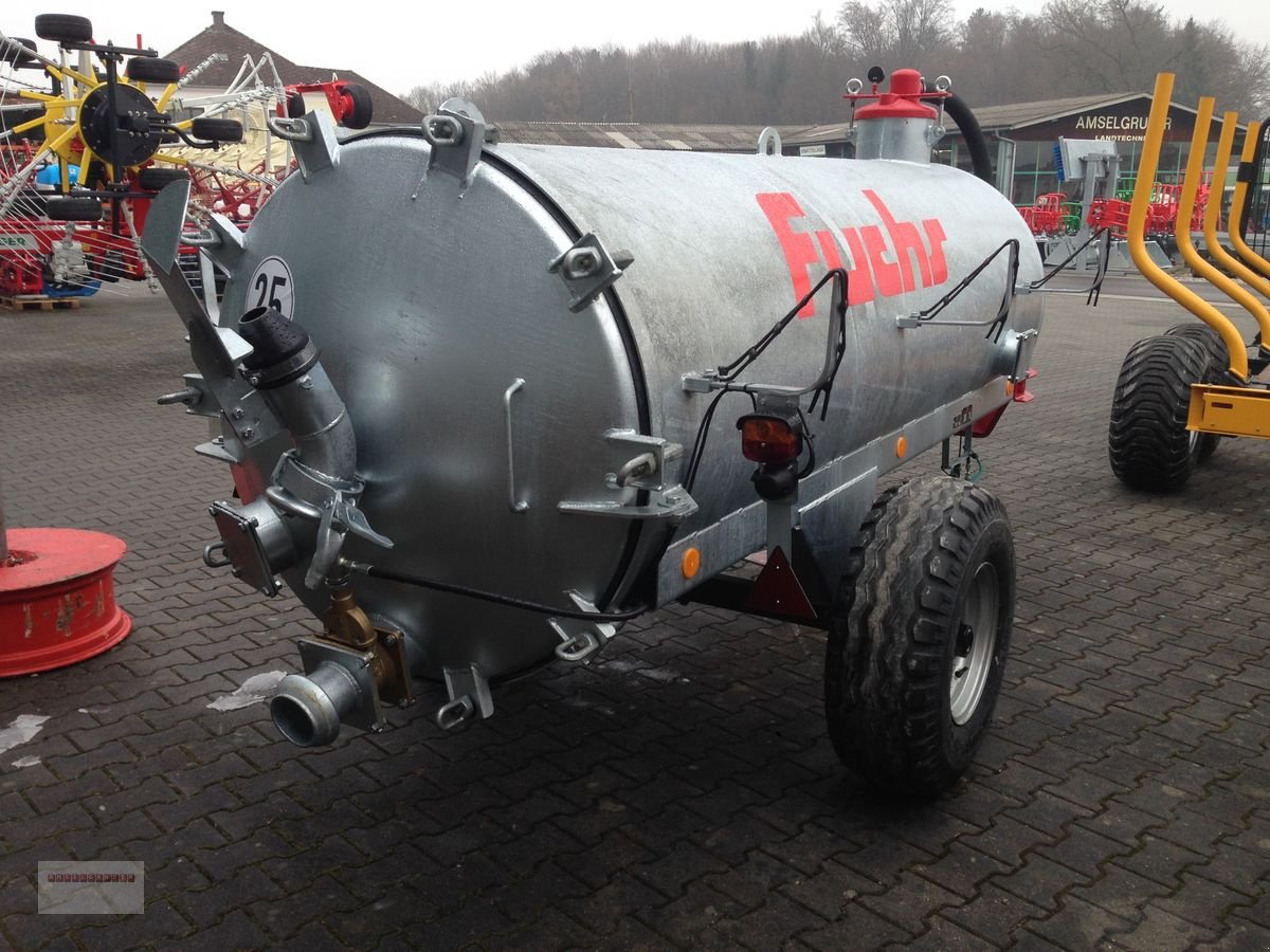 Pumpfass des Typs Fuchs Vakuumfass VK 3 mit 3000 Liter, Gebrauchtmaschine in Tarsdorf (Bild 4)