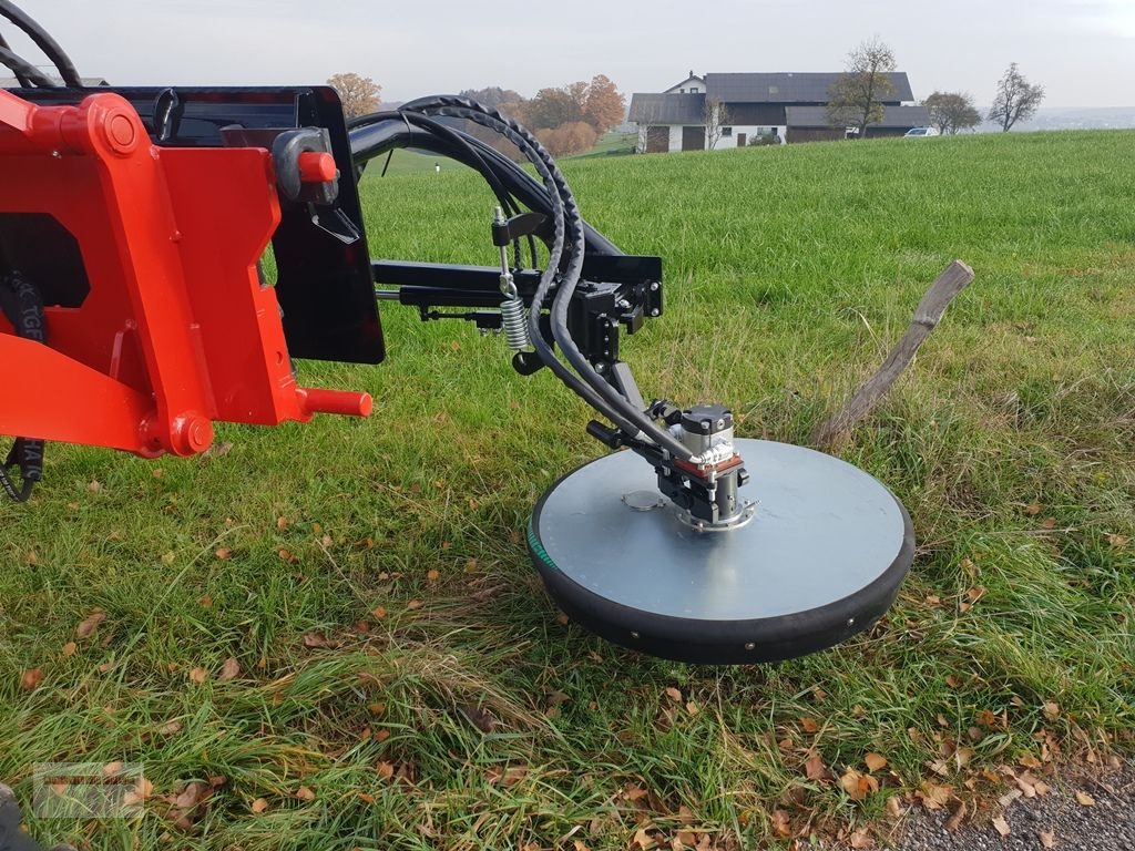 Hoflader des Typs Fuchs Zaunmulcher für Hoflader hydraulisch, Gebrauchtmaschine in Tarsdorf (Bild 5)