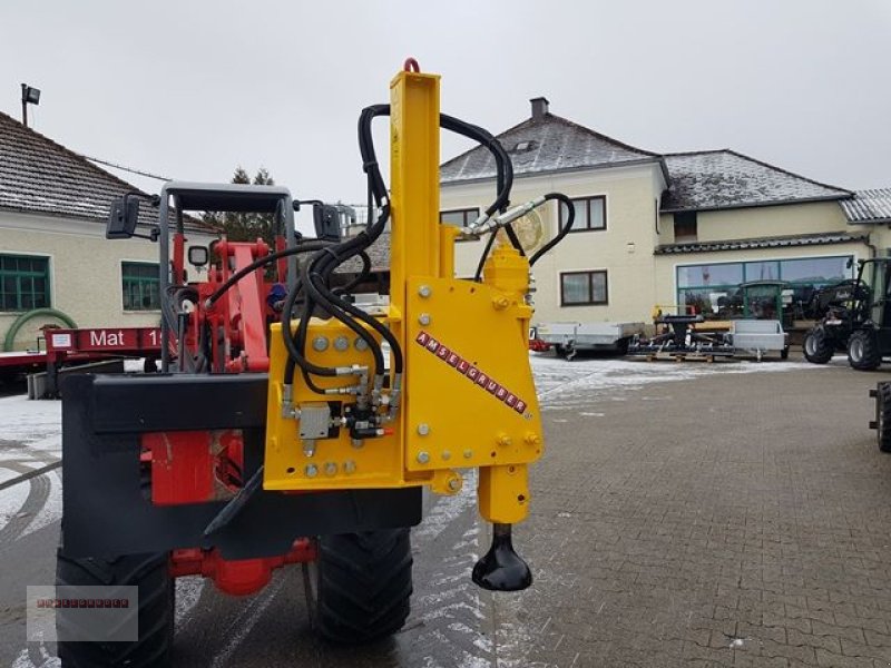 Ladeschaufel des Typs Dominator Pfahlramme, Gebrauchtmaschine in Tarsdorf (Bild 16)