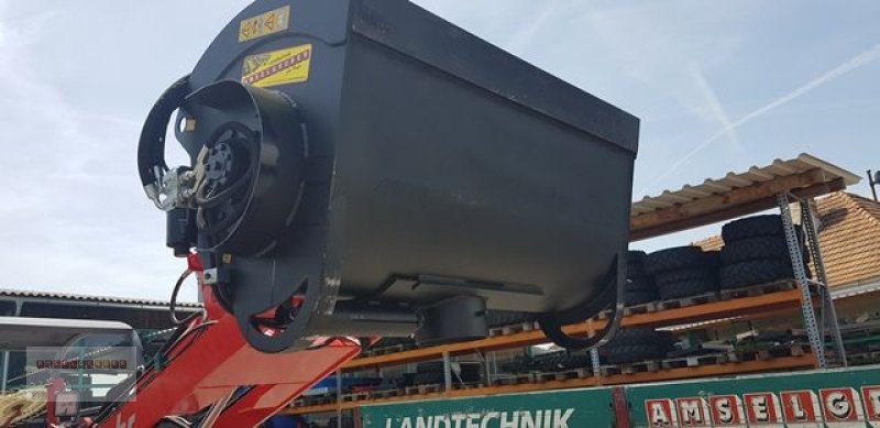 Ladeschaufel des Typs Dominator BM 200 Betonmischerschaufel, Gebrauchtmaschine in Tarsdorf (Bild 10)