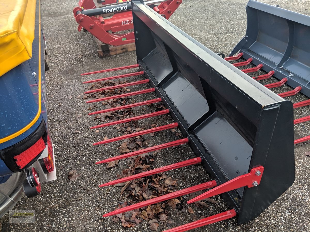 Frontladerzubehör des Typs Sonstige Dunggabel 220, Neumaschine in Senftenbach (Bild 1)