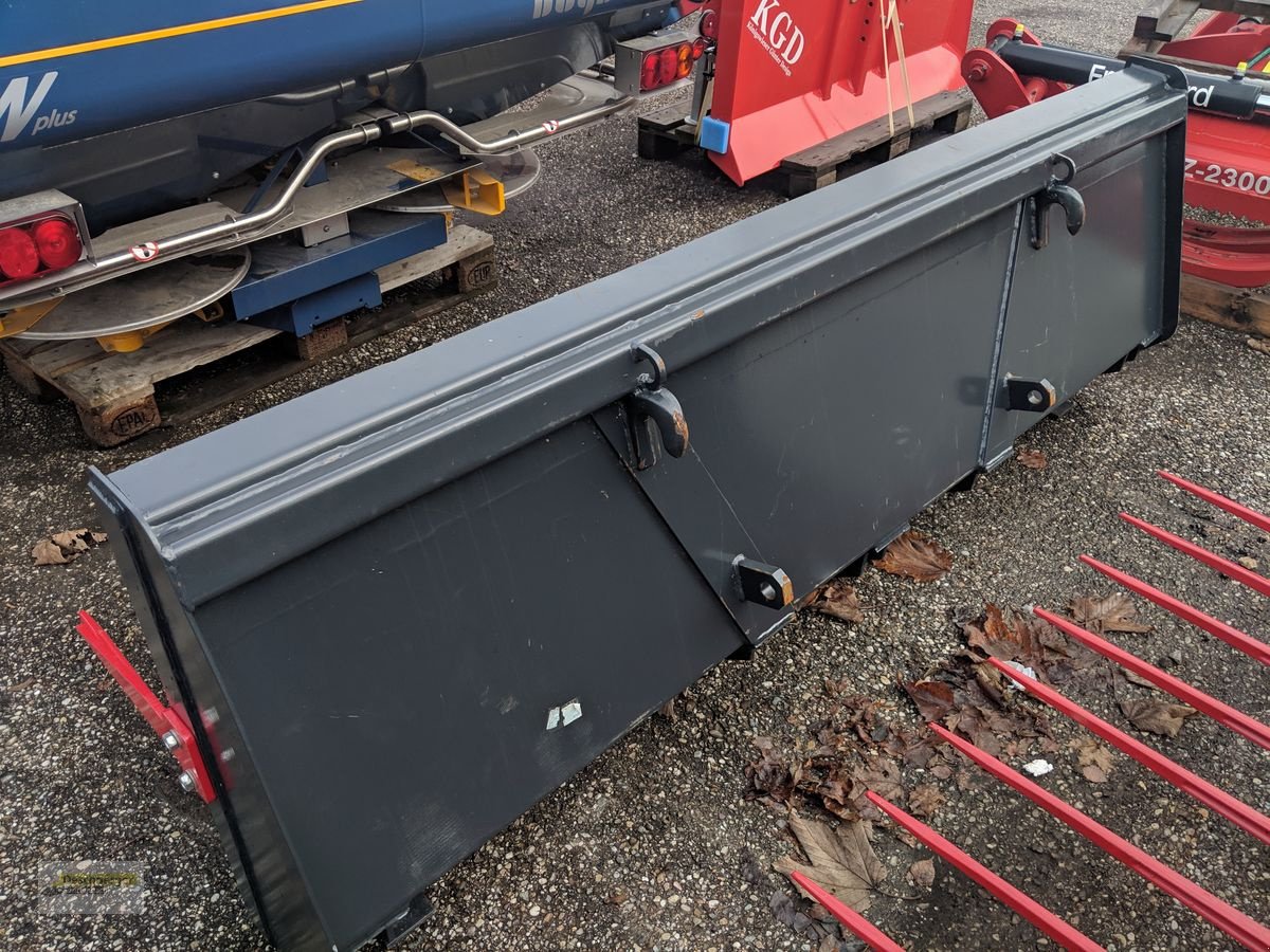 Frontladerzubehör des Typs Sonstige Dunggabel 220, Neumaschine in Senftenbach (Bild 3)