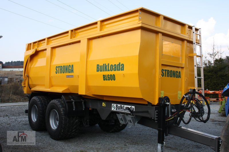 Muldenkipper des Typs Stronga Stronga BL 600, Neumaschine in Haibach (Bild 1)