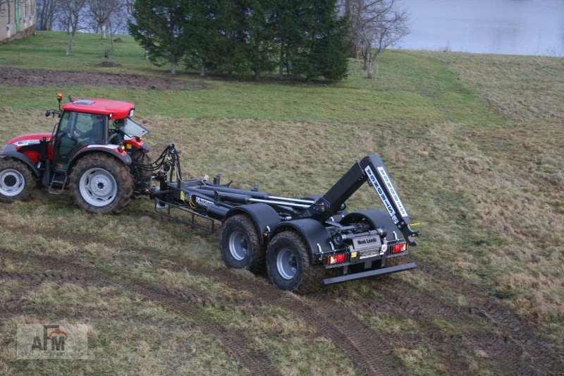 Hakenwagen des Typs Stronga HL 210, Neumaschine in Haibach (Bild 4)