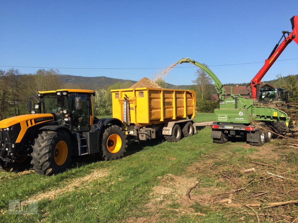Hakenwagen des Typs Stronga HL 210, Neumaschine in Haibach (Bild 3)