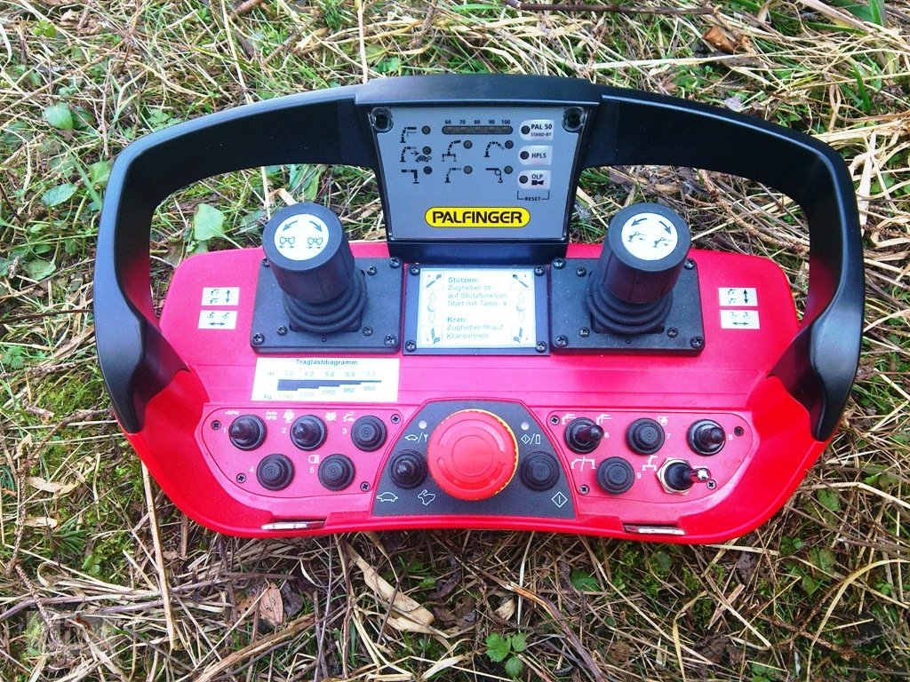 Ladekrane & Rückezange des Typs Stepa Steindl-Palfinger Dreipunktkran TZ6290, Neumaschine in Bodenwöhr/ Taxöldern (Bild 8)