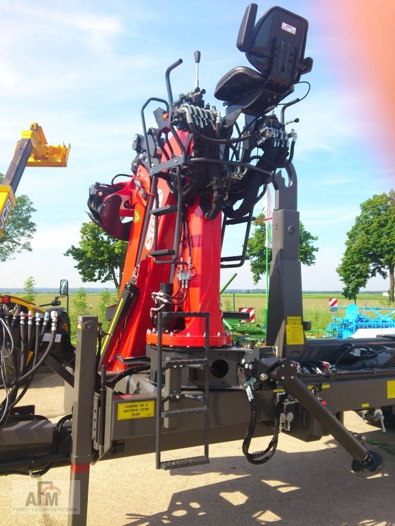 Hakenwagen des Typs Krampe THL mit STEPA-Kran 9,00m, Neumaschine in Bodenwöhr/ Taxöldern (Bild 10)