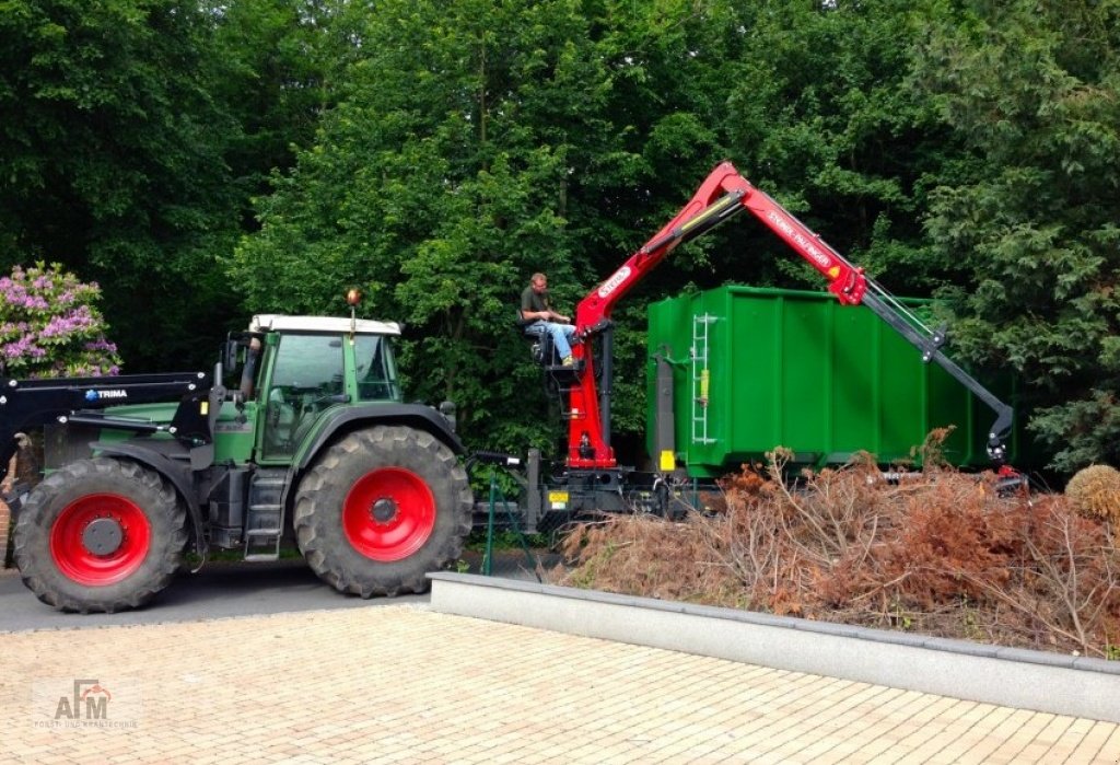 Hakenwagen des Typs Krampe THL mit STEPA-Kran 9,00m, Neumaschine in Bodenwöhr/ Taxöldern (Bild 2)