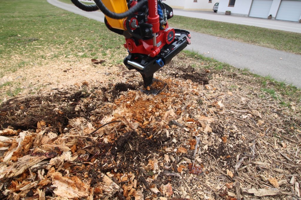 Sonstiges Baggerzubehör des Typs Sonstige Wurzelbiber MS 10 Wurzelschäler Wurzelschaber Bagger Minibagger, Gebrauchtmaschine in Petting (Bild 17)