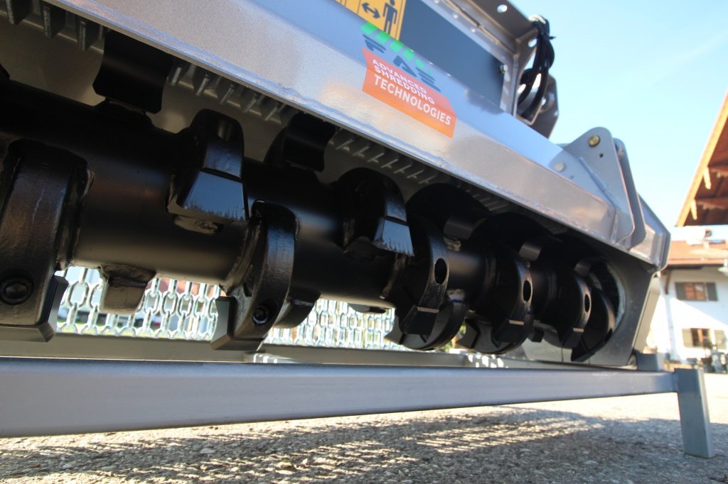 Sonstiges Baggerzubehör des Typs FAE DML/HY 125 VT Forstmulcher, Neumaschine in Petting (Bild 9)