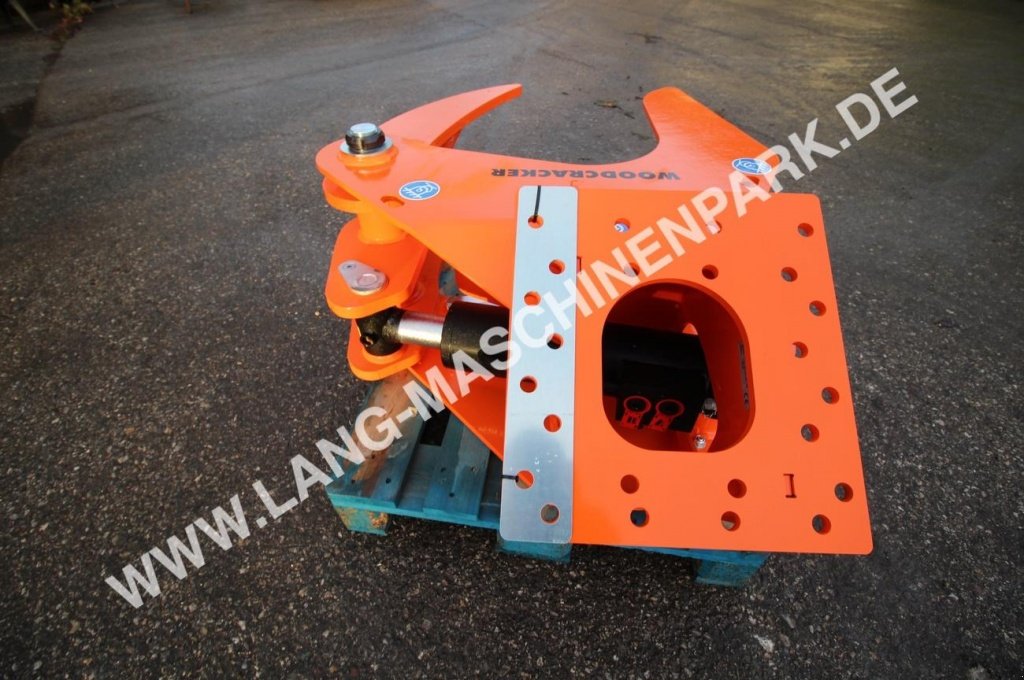 Astschere des Typs westtech Woodcracker CL 260 Fällgreifer, Neumaschine in Petting (Bild 4)