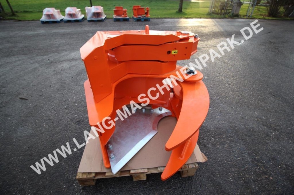 Astschere des Typs westtech CL 260 mit Sammler Fällgreifer, Neumaschine in Petting (Bild 8)