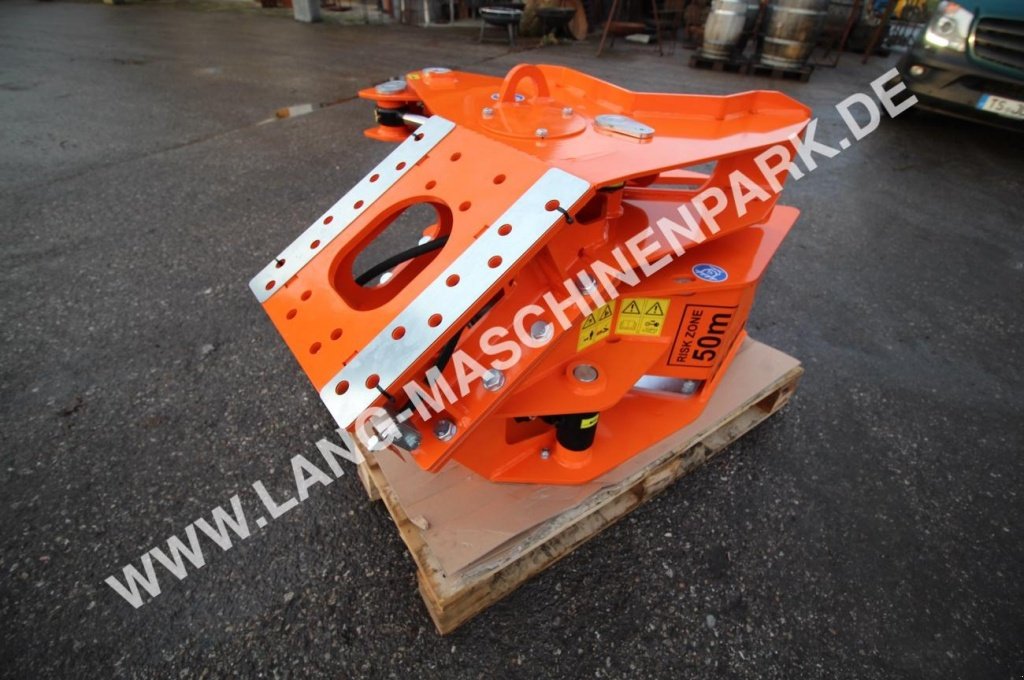 Astschere des Typs westtech CL 260 mit Sammler Fällgreifer, Neumaschine in Petting (Bild 12)