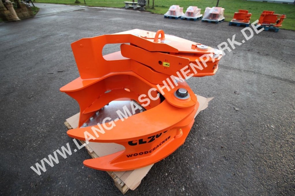 Astschere des Typs westtech CL 260 mit Sammler Fällgreifer, Neumaschine in Petting (Bild 2)