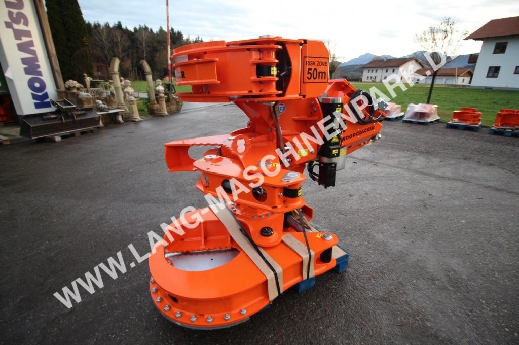 Astschere des Typs westtech Woodcracker C 350 Fällgreifer, Neumaschine in Petting (Bild 2)