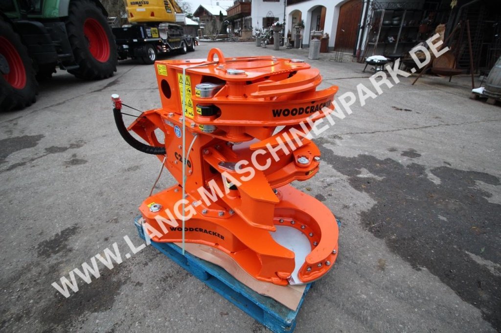 Astschere des Typs westtech C 250 Fällgreifer, Neumaschine in Petting (Bild 1)