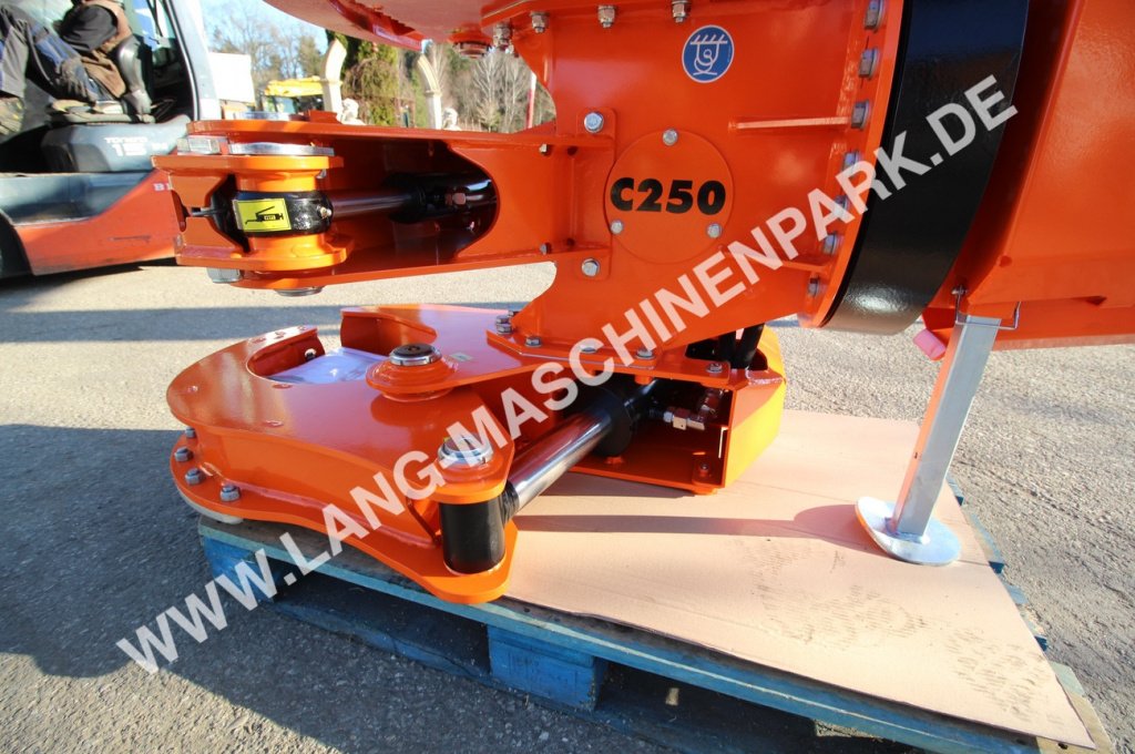 Aggregat & Anbauprozessor des Typs westtech C 250 Fällgreifer, Neumaschine in Petting (Bild 4)