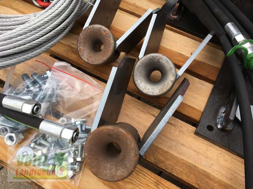 Seilwinde des Typs Perzl Funkwinde FW1700 zur Nachrüstung auf Rückezange/Holzzange, Neumaschine in Hutthurm bei Passau (Bild 7)